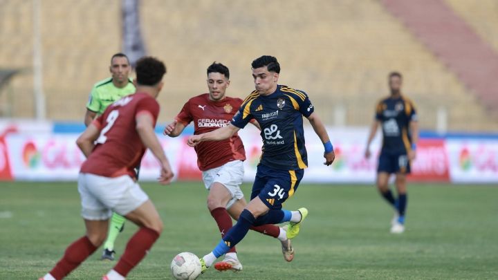 Bencharki-AlAhly-Cleopatra-Ceramica.jpg